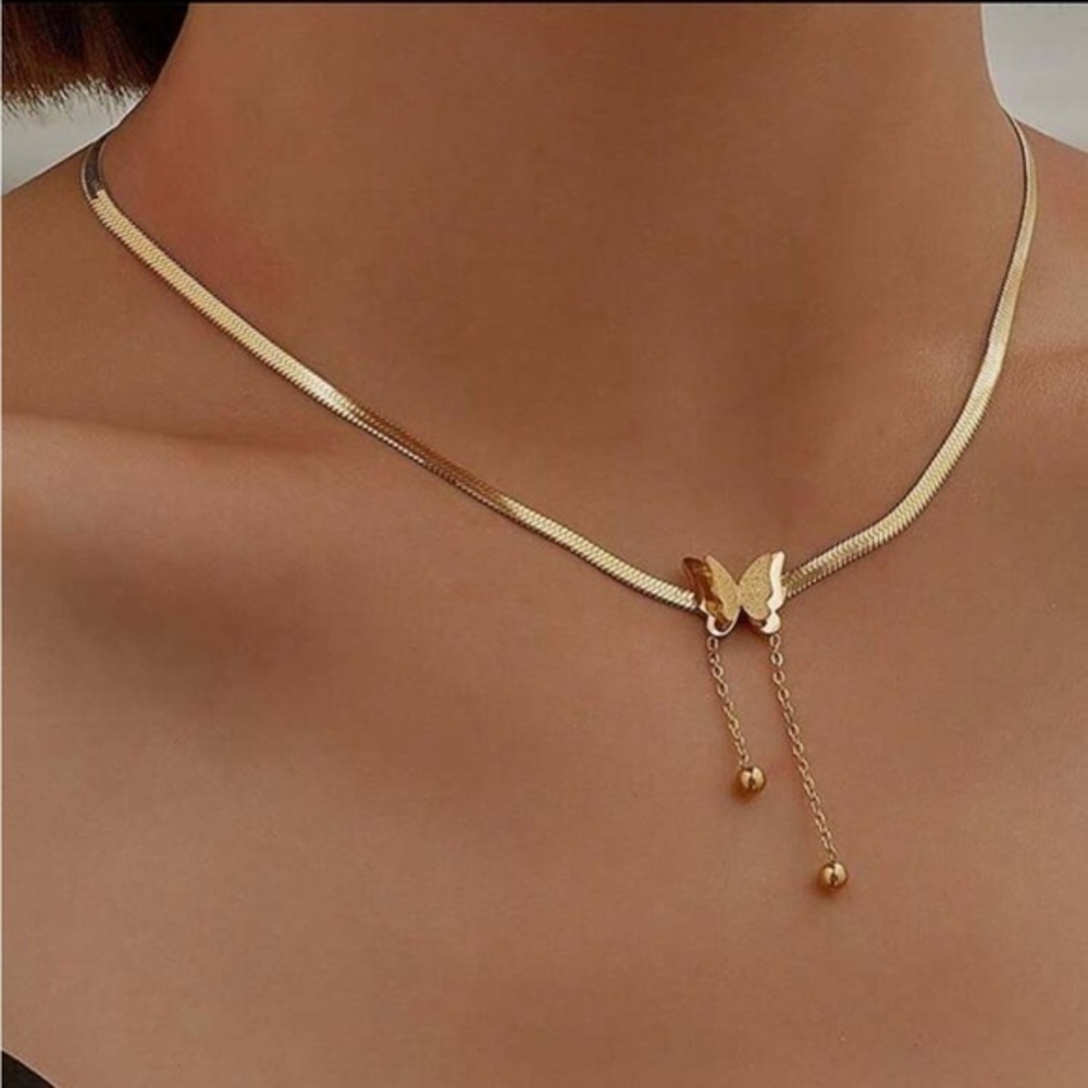 Flat Herringbone Butterfly Necklace